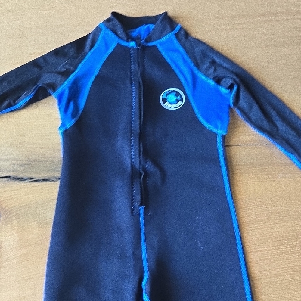Kids Swim Wetsuit - Black and Blue